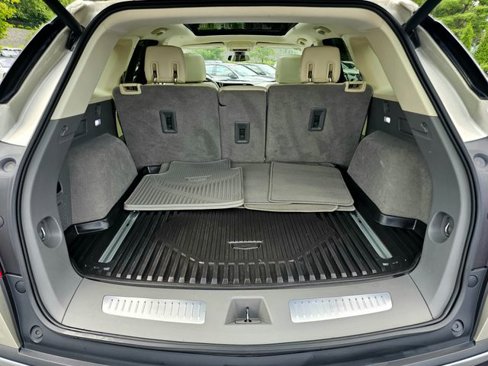 Used 2017 Cadillac XT5 Premium Luxury image 11