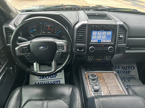Used 2018 Ford Expedition Platinum image 15