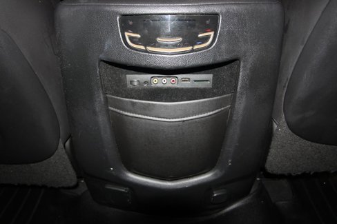 Used 2016 Cadillac Escalade Premium image 32