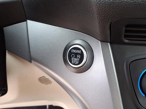 Used 2019 Ford Escape SEL image 15