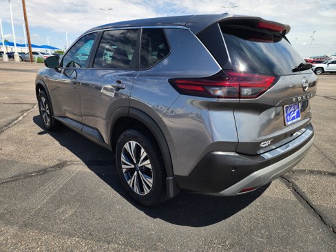 Used 2022 Nissan Rogue SV image 6
