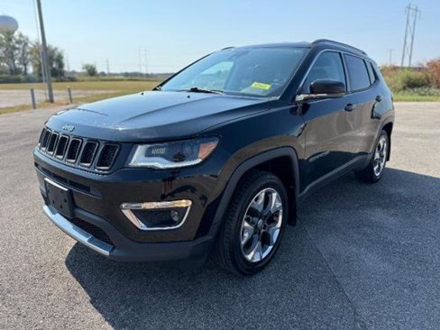 Used 2018 Jeep Compass Limited w/ Navigation Group image 21