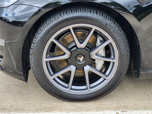 Used 2021 Tesla Model 3 Long Range image 10