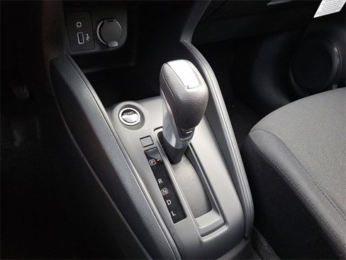 New 2025 Nissan Kicks S image 7