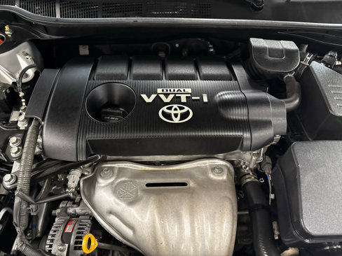 Used 2010 Toyota Camry LE image 71