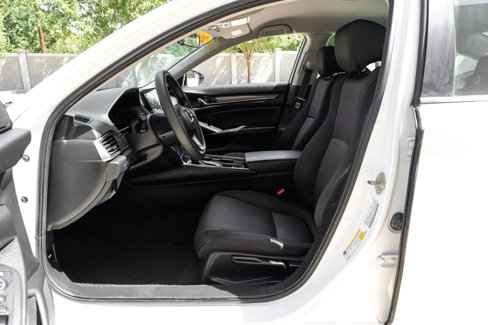 Used 2019 Honda Accord LX image 14