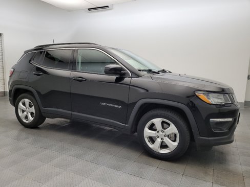 Used 2020 Jeep Compass Latitude image 11