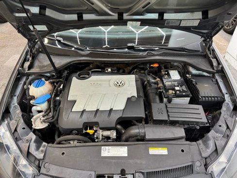 Used 2014 Volkswagen Jetta TDI image 25