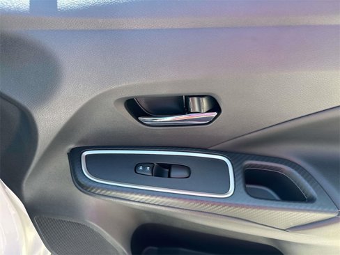 Used 2020 Nissan Versa SR w/ Electronics Package image 14