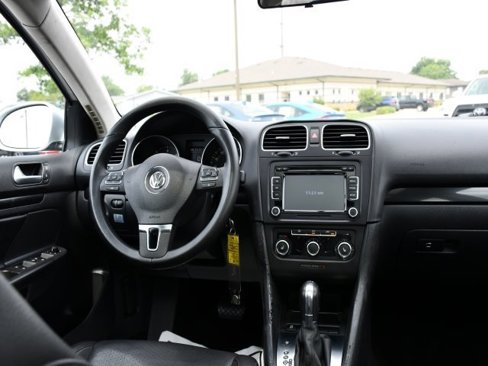 Used 2014 Volkswagen Jetta TDI image 16