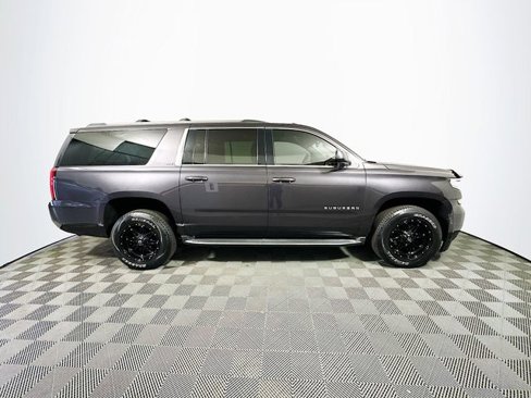Used 2015 Chevrolet Suburban LT image 10