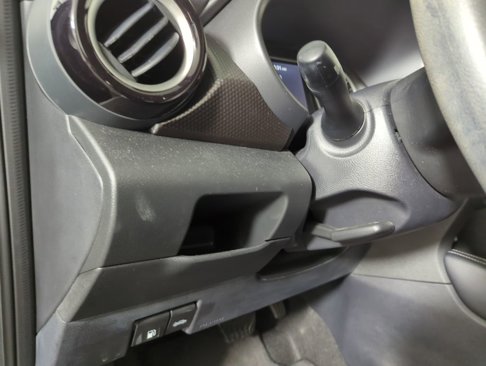 Used 2020 Nissan Kicks SV image 26