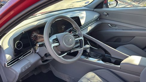 Used 2023 Hyundai Elantra SEL w/ Convenience Package image 26