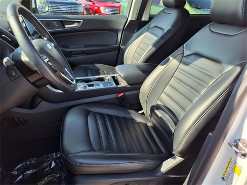 Used 2024 Ford Edge SEL image 18