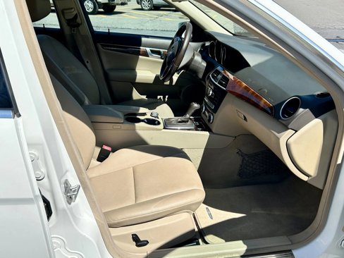 Used 2013 Mercedes-Benz C 300 4MATIC Sedan w/ Multimedia Pkg image 18