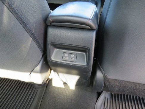 Used 2024 Toyota Corolla SE image 31