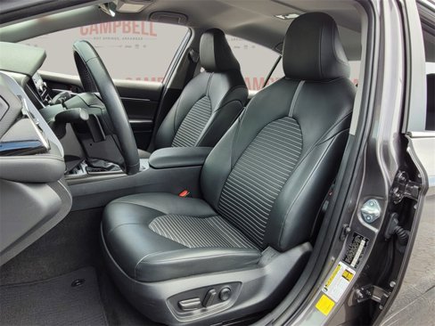 Used 2023 Toyota Camry SE image 8