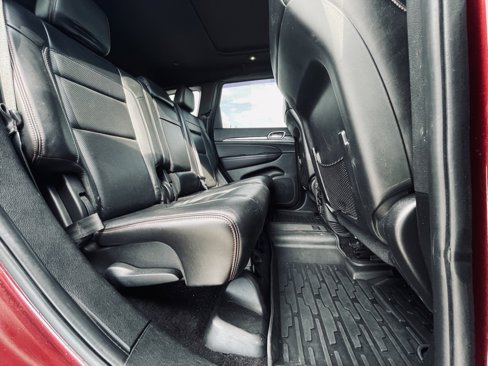 Used 2018 Jeep Grand Cherokee Trailhawk w/ Trailhawk Luxury Group image 27