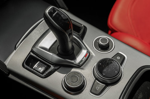 Used 2024 Alfa Romeo Stelvio Veloce image 11