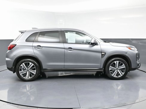 Used 2021 Mitsubishi Outlander Sport ES image 8