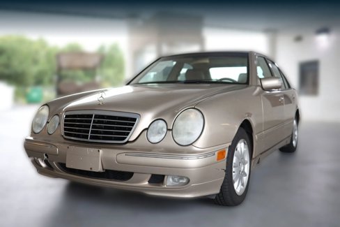 Used 2000 Mercedes-Benz E 320 Sedan image 6