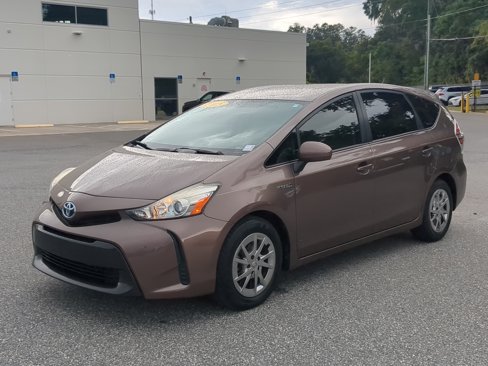 Used 2015 Toyota Prius V Two image 10