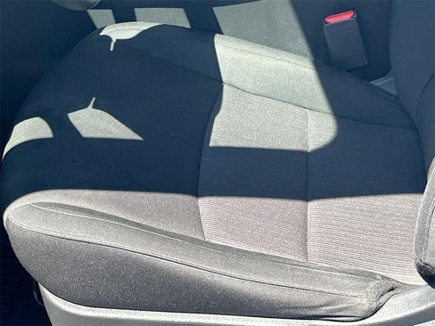 Used 2022 Nissan Sentra SV image 19