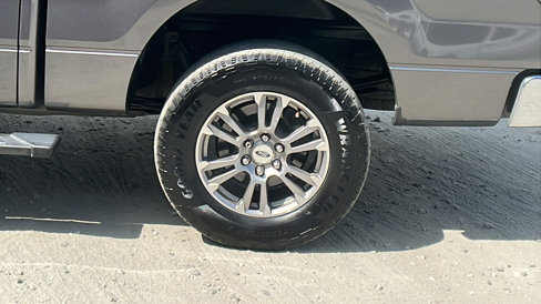 Used 2012 Ford F150 XLT w/ XLT Chrome Pkg image 12