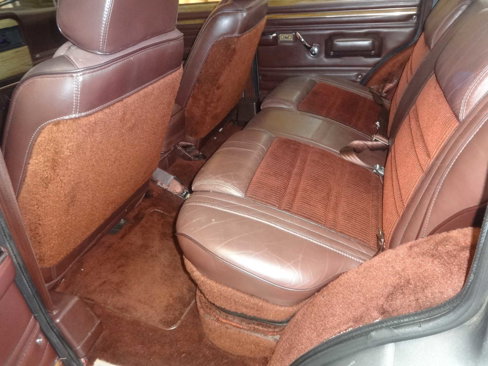 Used 1989 Jeep Grand Wagoneer image 12