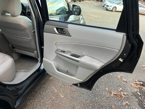 Used 2010 Subaru Forester 2.5X image 17