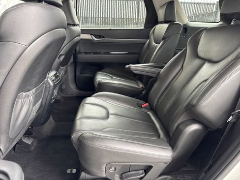 Used 2022 Hyundai Palisade SEL w/ Premium Package image 24