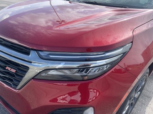 Used 2023 Chevrolet Equinox RS image 9