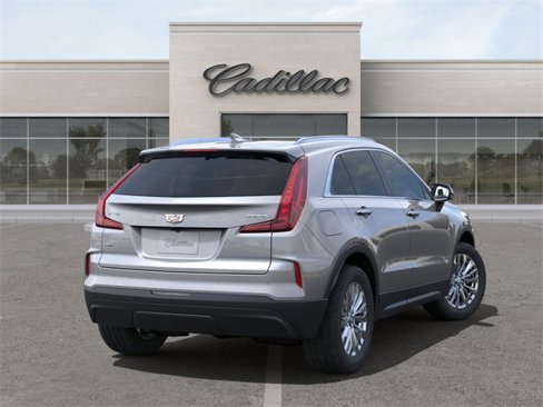 New 2024 Cadillac XT4 Luxury w/ Cold Weather Package image 4