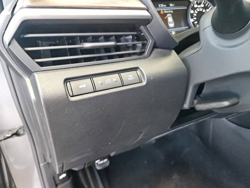 Used 2023 Nissan Altima 2.5 SV image 16