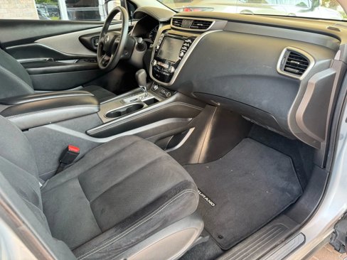 Used 2020 Nissan Murano S image 24
