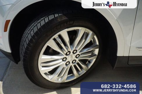 Used 2018 Cadillac XT5 Premium Luxury image 9