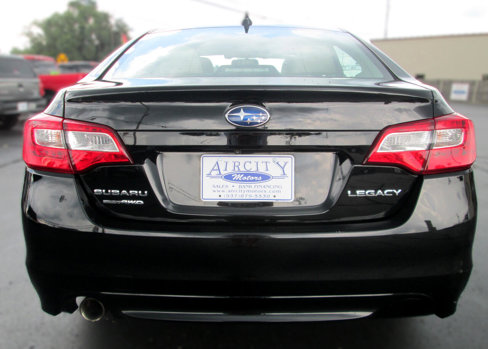 Used 2016 Subaru Legacy 2.5i Limited image 8