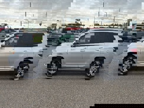 Used 2008 Toyota Highlander Sport image 4