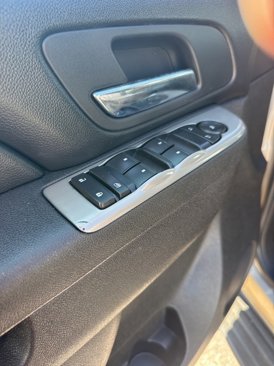 Used 2010 Chevrolet Tahoe LS image 23