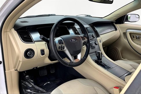 Used 2016 Ford Taurus SEL image 14