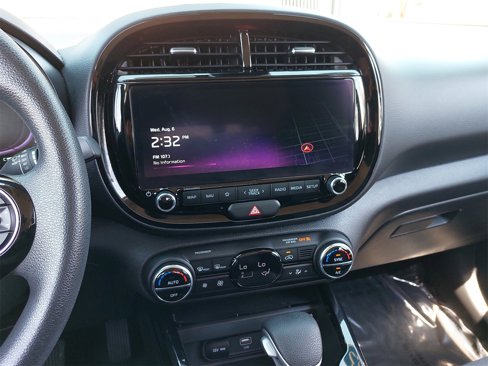Used 2023 Kia Soul S image 19