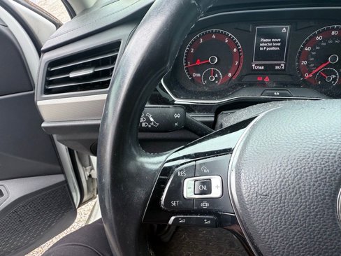 Used 2019 Volkswagen Jetta SE image 15