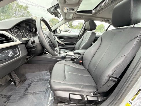 Used 2014 BMW 320i xDrive Sedan image 19