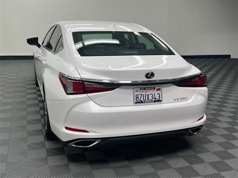 Certified 2022 Lexus ES 350 image 7