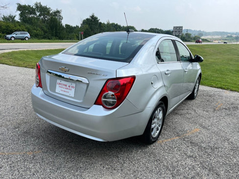 Used 2015 Chevrolet Sonic LT image 5