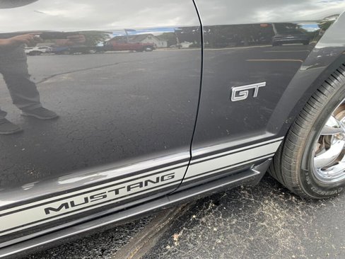 Used 2008 Ford Mustang GT image 10