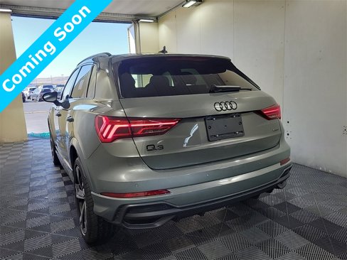 Used 2023 Audi Q3 2.0T Premium Plus w/ Premium Plus Package image 4