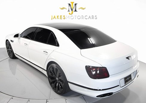 Used 2021 Bentley Flying Spur V8 image 7