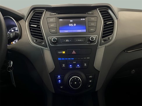Used 2018 Hyundai Santa Fe Sport image 19