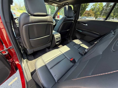 Used 2023 Cadillac XT4 Sport image 20